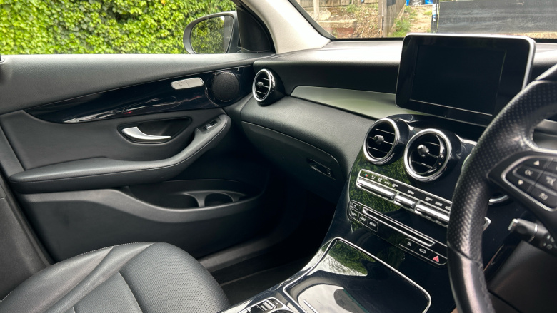 Mercedes-Benz GLC 250 4Matic Urban Edition 5dr 9G-Tronic Petrol Estate